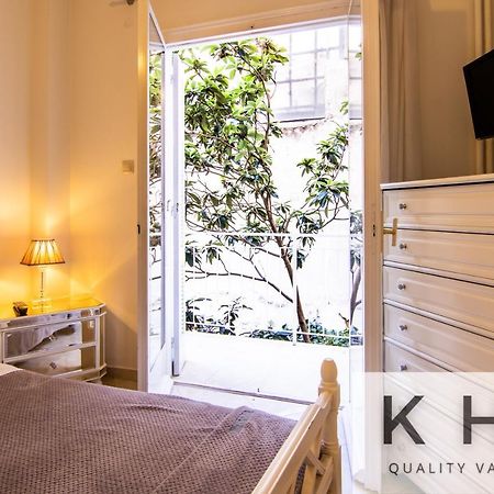 Retreat In Exarcheia Athens! Apartment Exterior photo